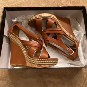 White House Black Market - Doug Wedges